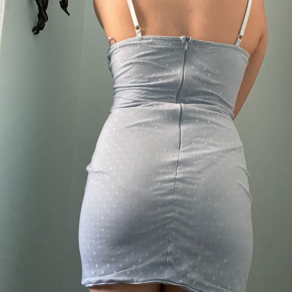 Super cute but it’s just sitting in the closet and I’ve only wore it once.